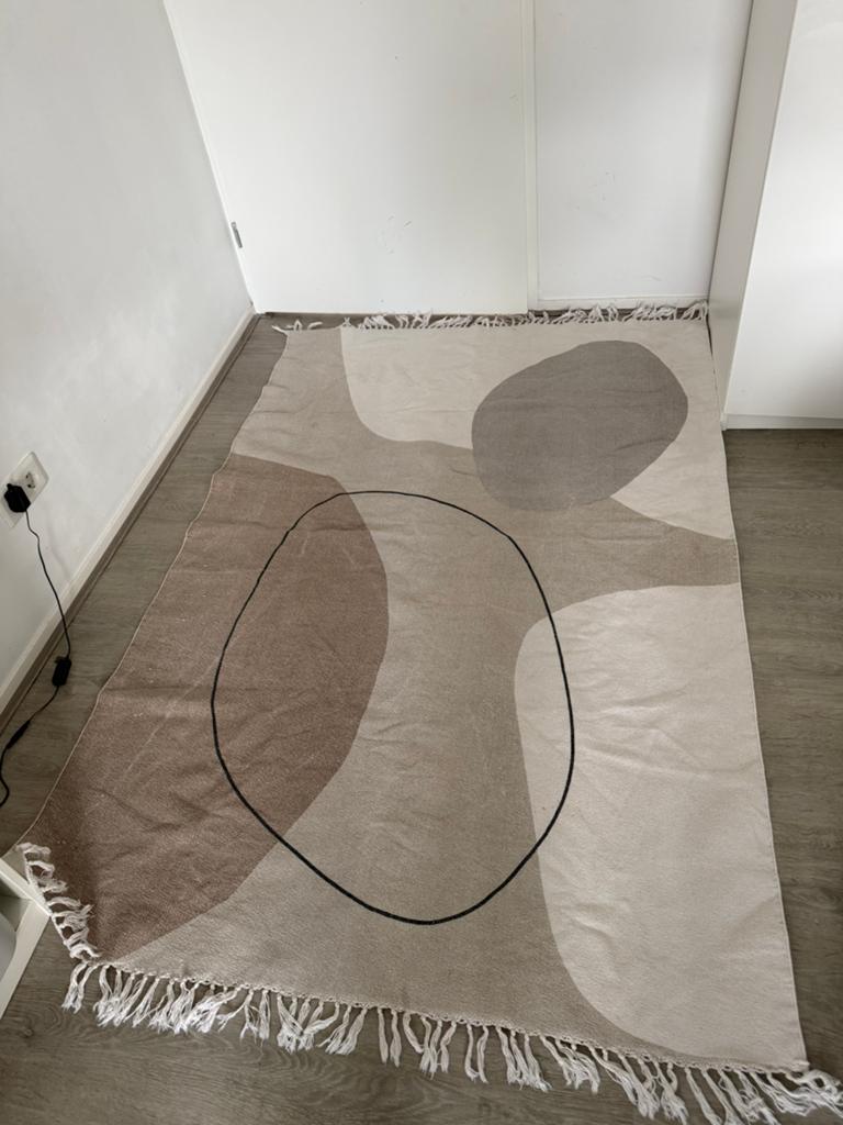 Vloerkleed H&m, Ophalen of Verzenden, Gebruikt, Rechthoekig, 200 cm of meer