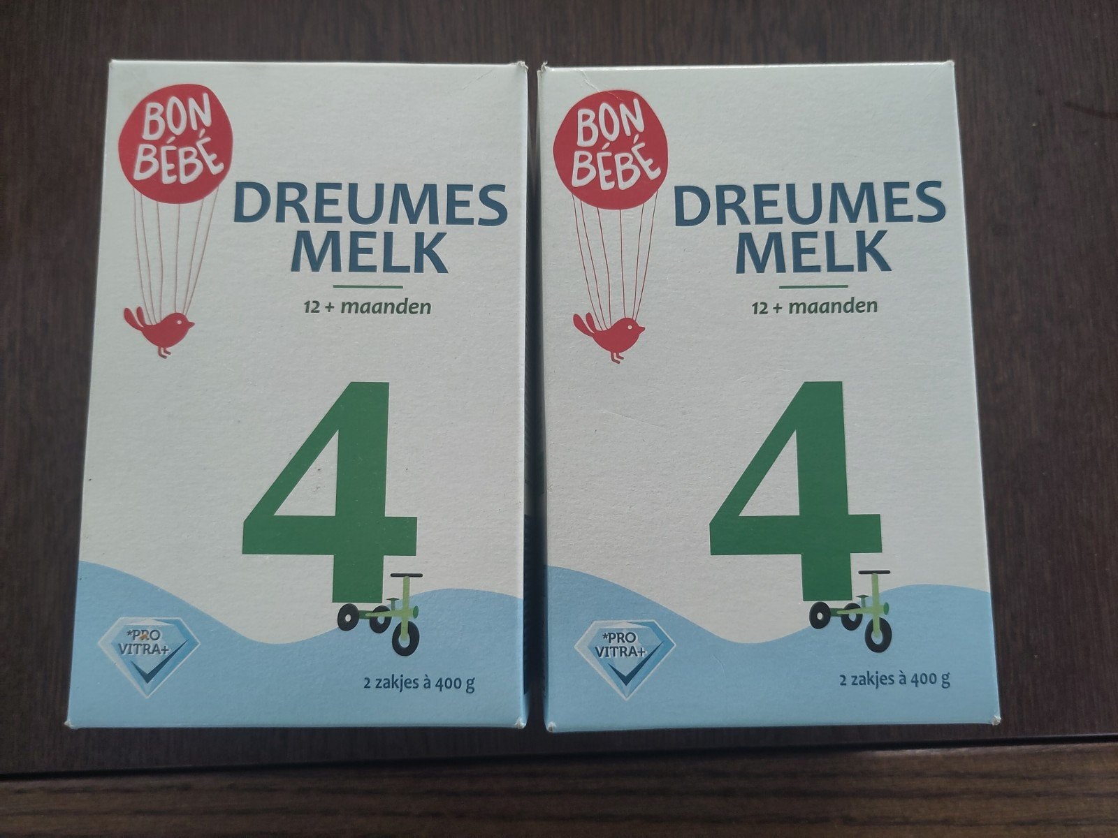 2 dichte pakken Bon Bébé Dreumes Melk 12+ maanden, Kinderen en Baby's, Babyvoeding en Toebehoren, Ophalen, Nieuw, Overige typen
