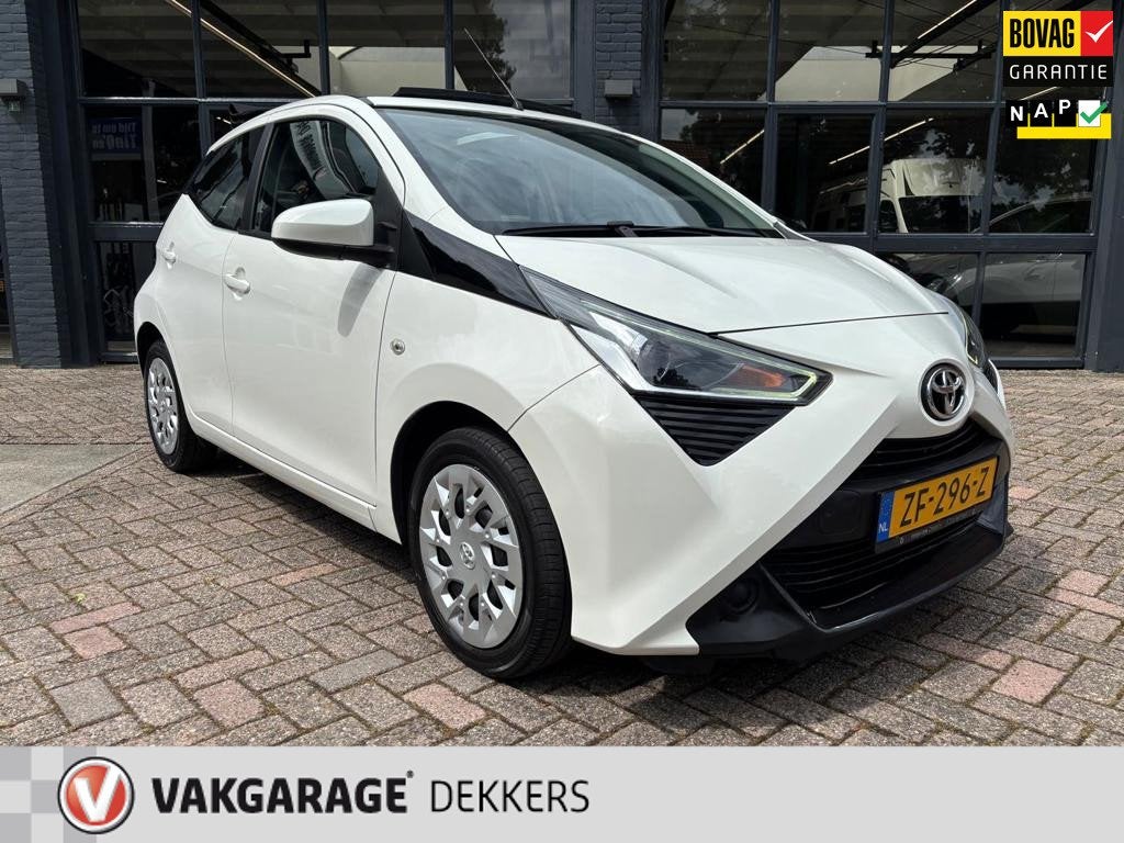 Toyota Aygo 1.0 VVT-i x-play cabriotop (1e eig-dealer onderh, Auto's, Voorwielaandrijving, Stof, Gebruikt, Euro 6