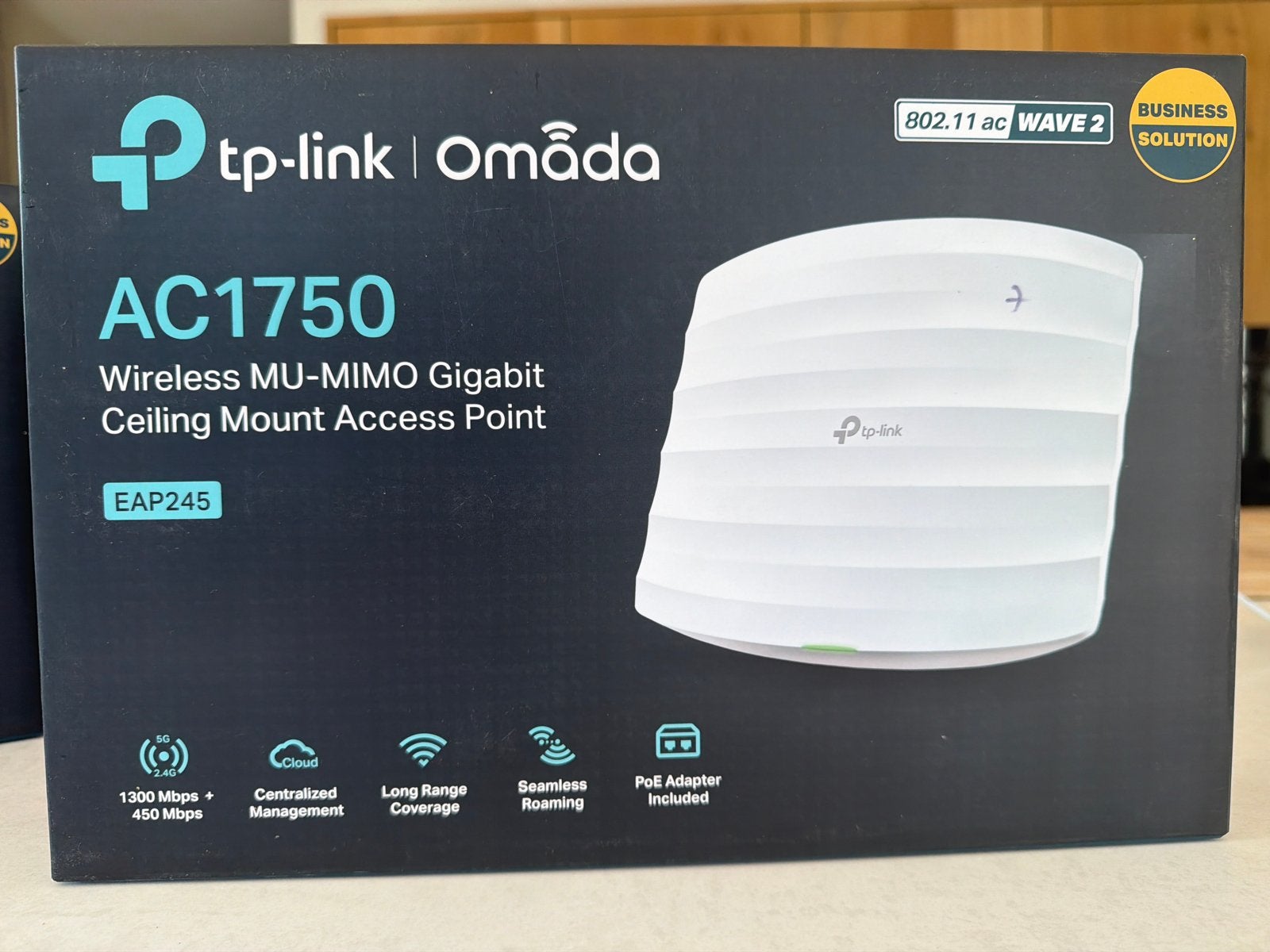 2x TP-Link Omada AC1750 EAP245 Wireless Access Point, Computers en Software, Accesspoints, Ophalen of Verzenden, Nieuw