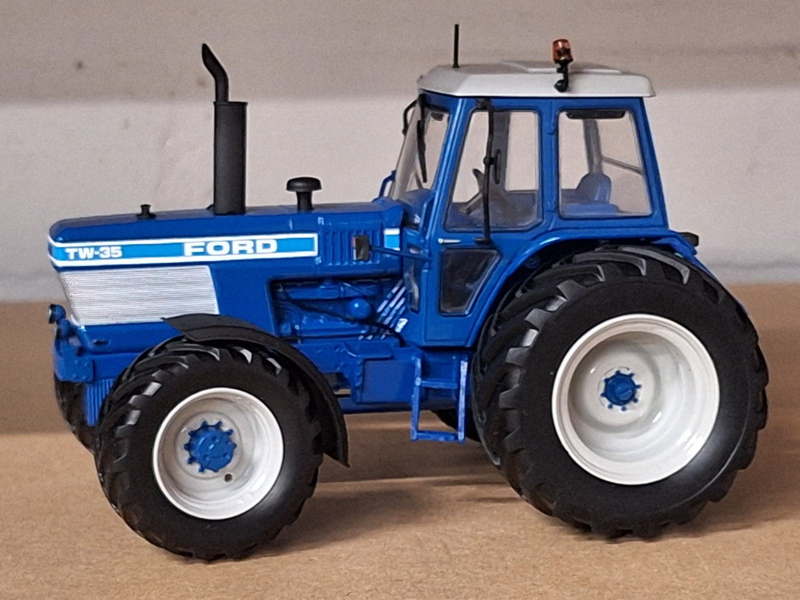 Ford TW 35 Brede Banden, Overige merken, Tractor of Landbouw, Ophalen of Verzenden, Zo goed als nieuw