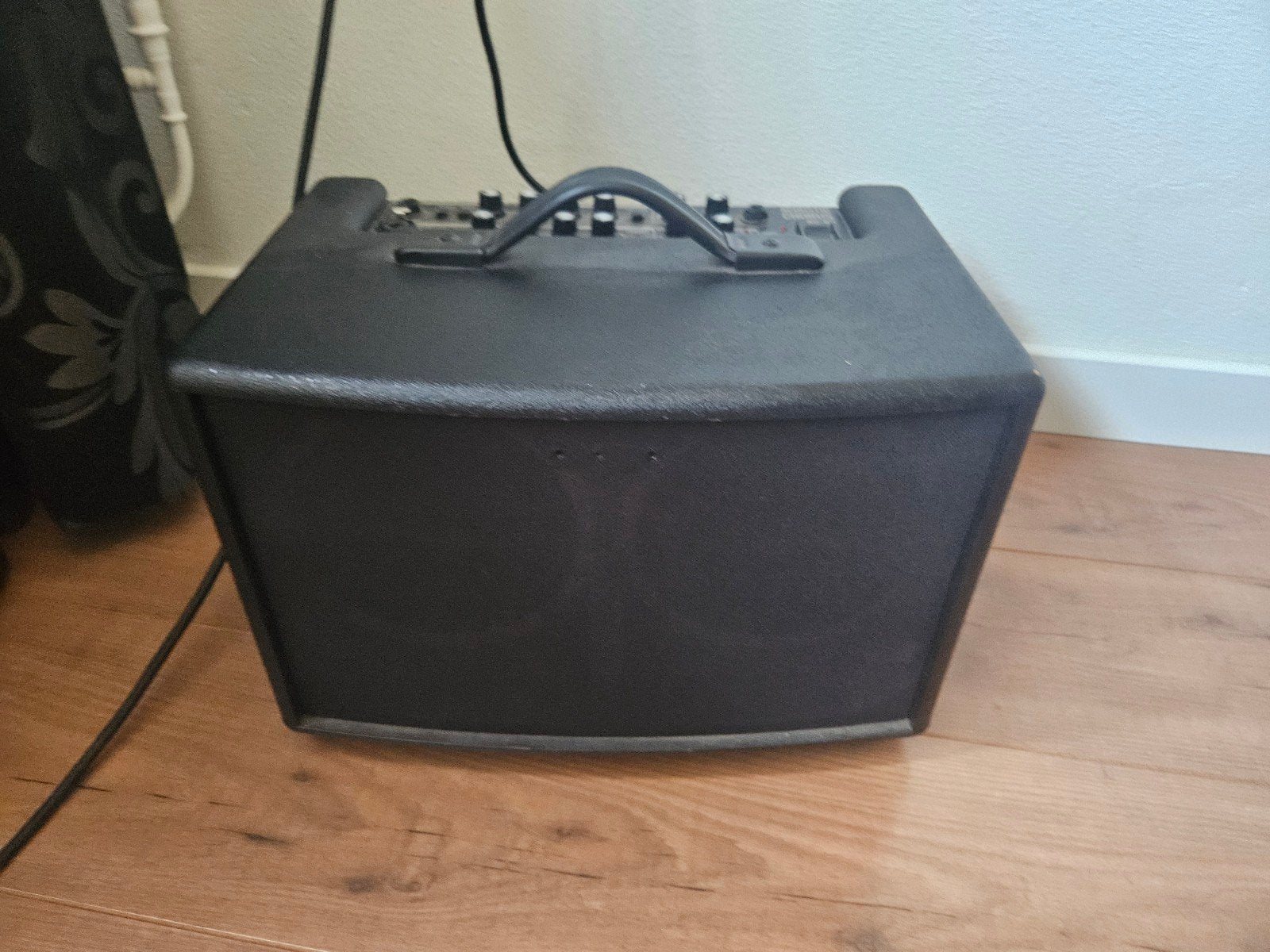 Roland AC-60 Acoustic Chorus gitaarversterker, Ophalen, Gebruikt, Gitaar, 50 tot 100 watt