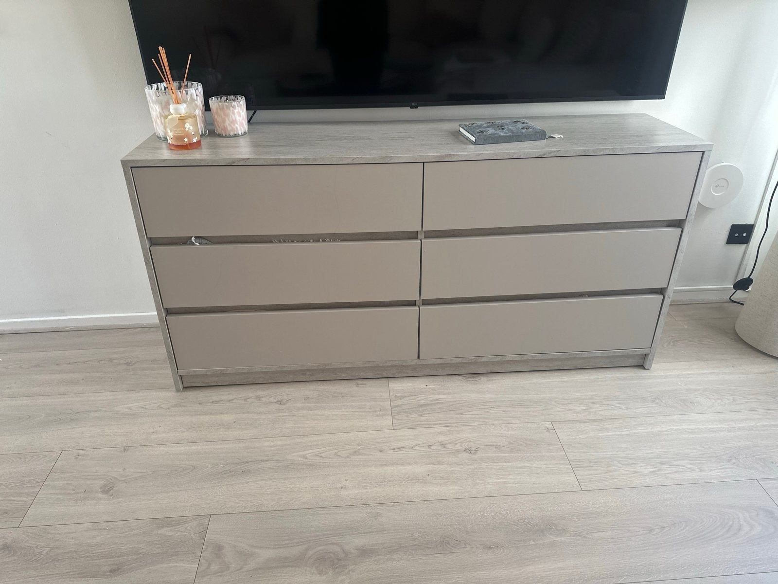Jysk Moderne ladekast met 6 laden - Grijs, Gebruikt, 5 laden of meer, 100 tot 150 cm, Ophalen of Verzenden