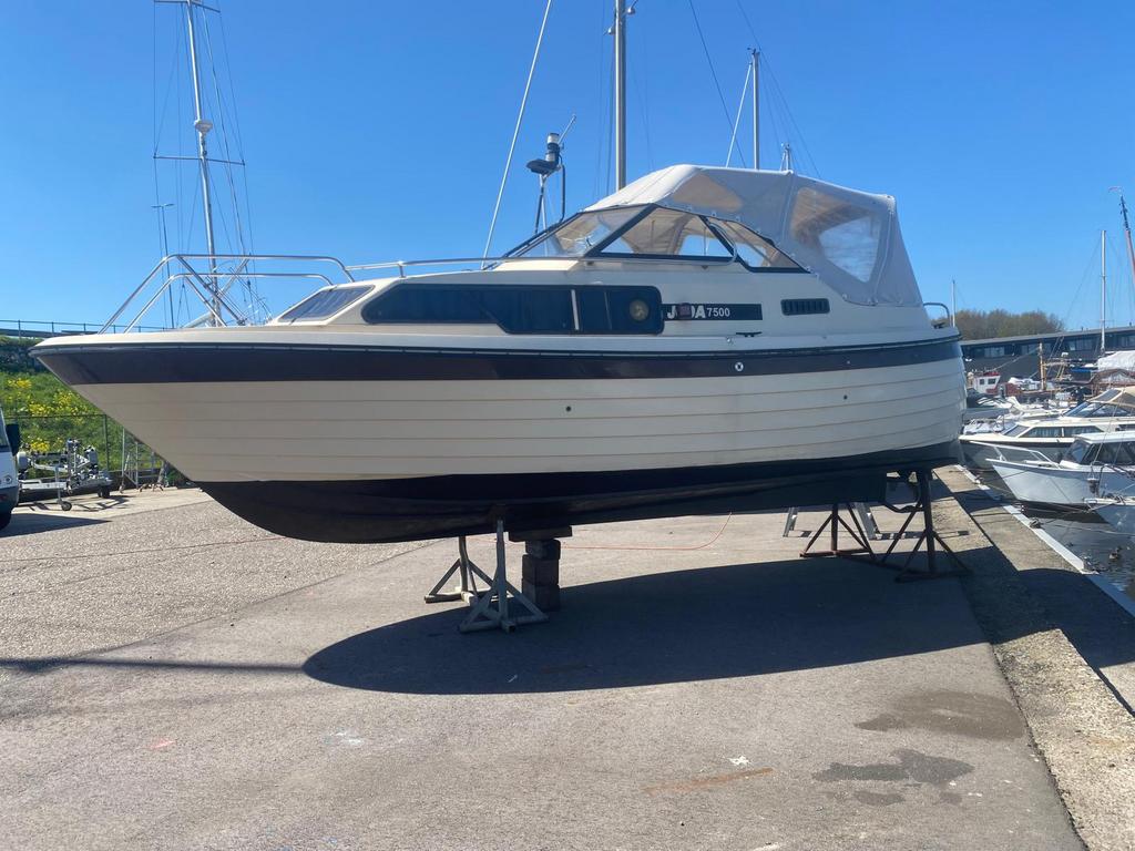 Joda 7500 Noorse Spitsgatter met rondzit (1987), Watersport en Boten, Diesel, Ophalen of Verzenden, Zo goed als nieuw, Polyester