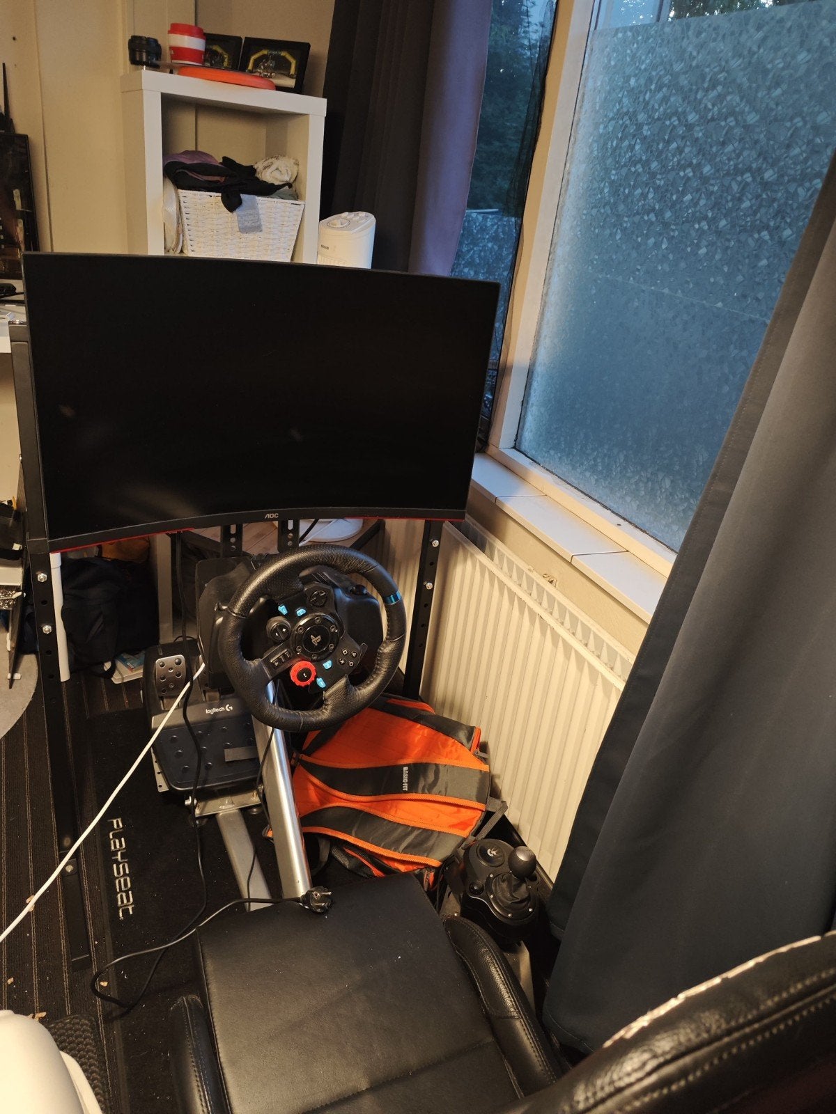 Complete Racing Sim Rig met 32" Curved Monitor & Playseat, Ophalen, Gebruikt, 1 speler, Vanaf 3 jaar