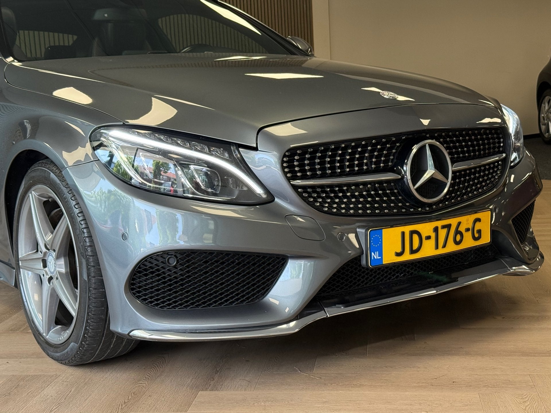 Mercedes-Benz C-klasse Coupé C180 Ambition AUT AMG PANORAMA, Automaat, Achterwielaandrijving, Met garantie (alle), 4 stoelen