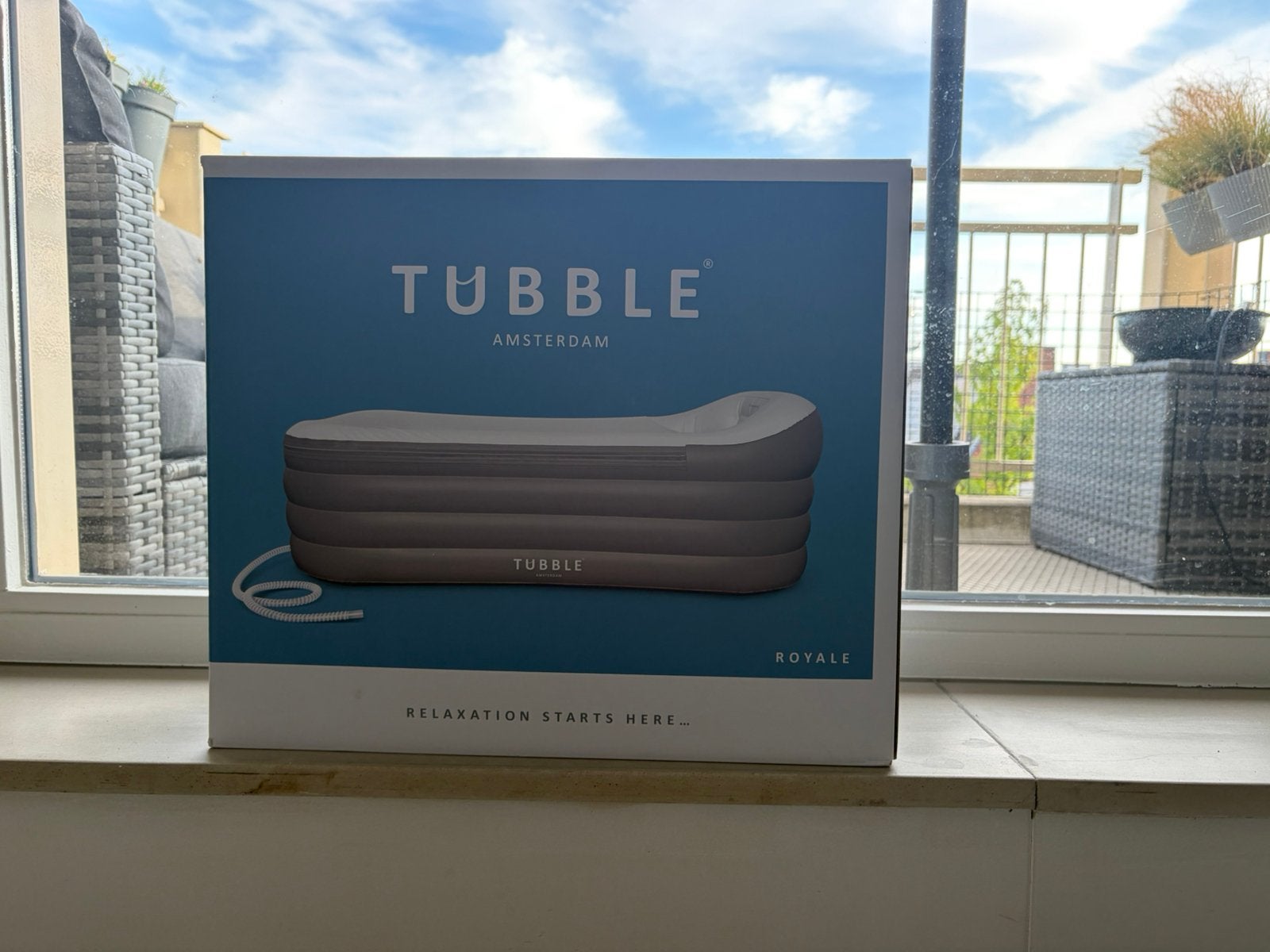 Bubblebad, Ophalen, Zo goed als nieuw, Beige