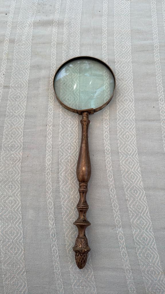 Vintage vergrootglas met houten handgreep, Ophalen of Verzenden, Zo goed als nieuw, Vergrootglas of Loep
