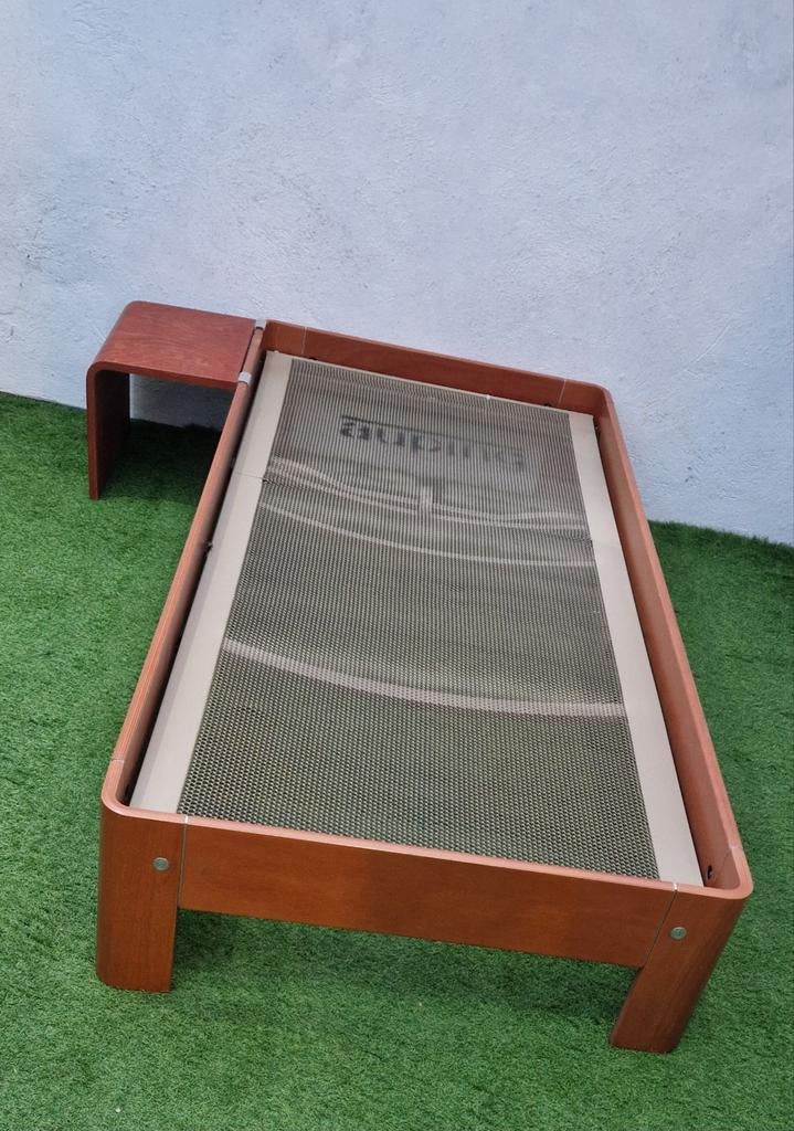 Auping Auronde Bed 90x200cm met Bijzettafel, Huis en Inrichting, Ophalen, ., ., .