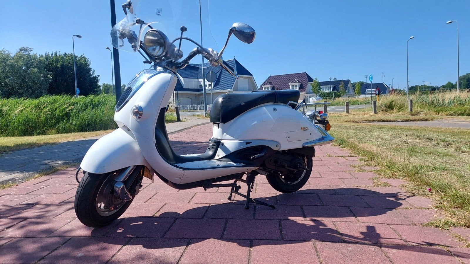 Benda Retro Scooter - Zadel beschadigd. Leuk voor de zomer, Ophalen of Verzenden, Gebruikt, Benzine, Overige merken