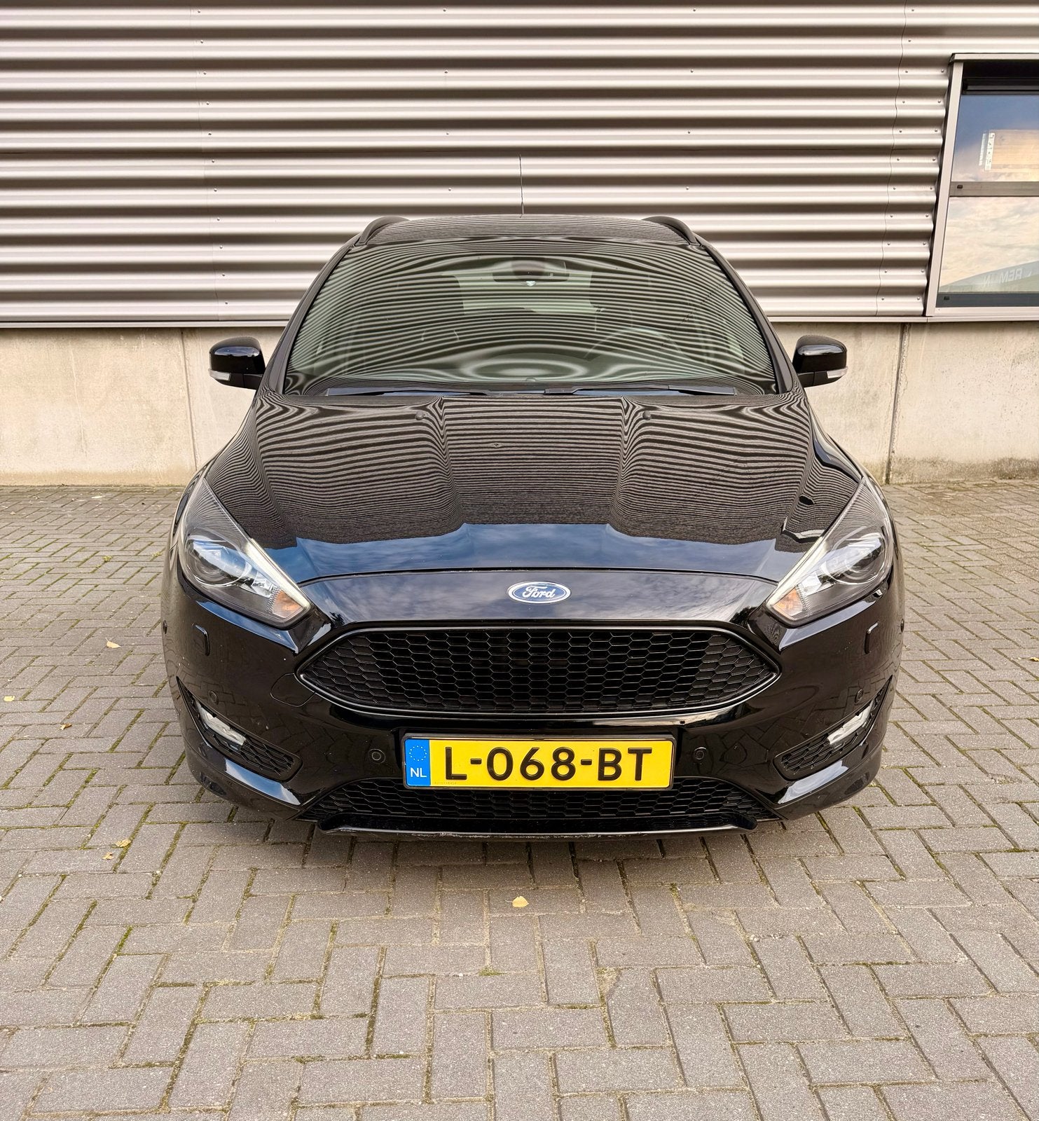 Foto 4 van Ford Focus ST-line 1.5 Ecoboost 182pk 2017 Zwart