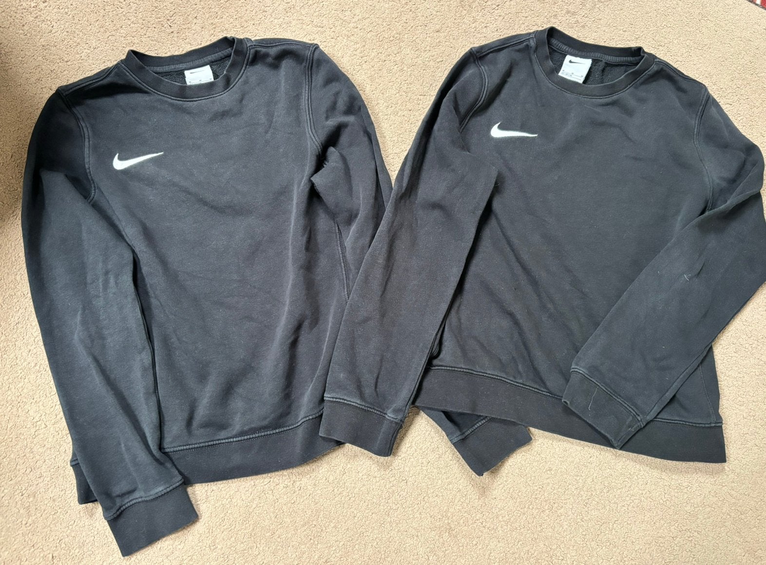 Nike trui maat 137-147, Kinderen en Baby's, Kinderkleding | Maat 140, Ophalen of Verzenden, Gebruikt, Jongen of Meisje, Trui of Vest