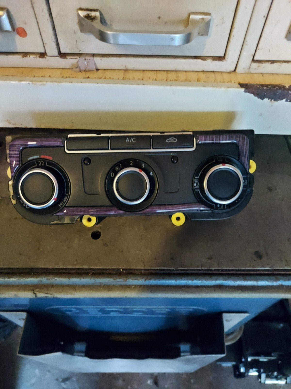 Volkswagen Transporter T5 Airco Bedieningspaneel 5H0 010 259, Ophalen, Gebruikt, Volkswagen