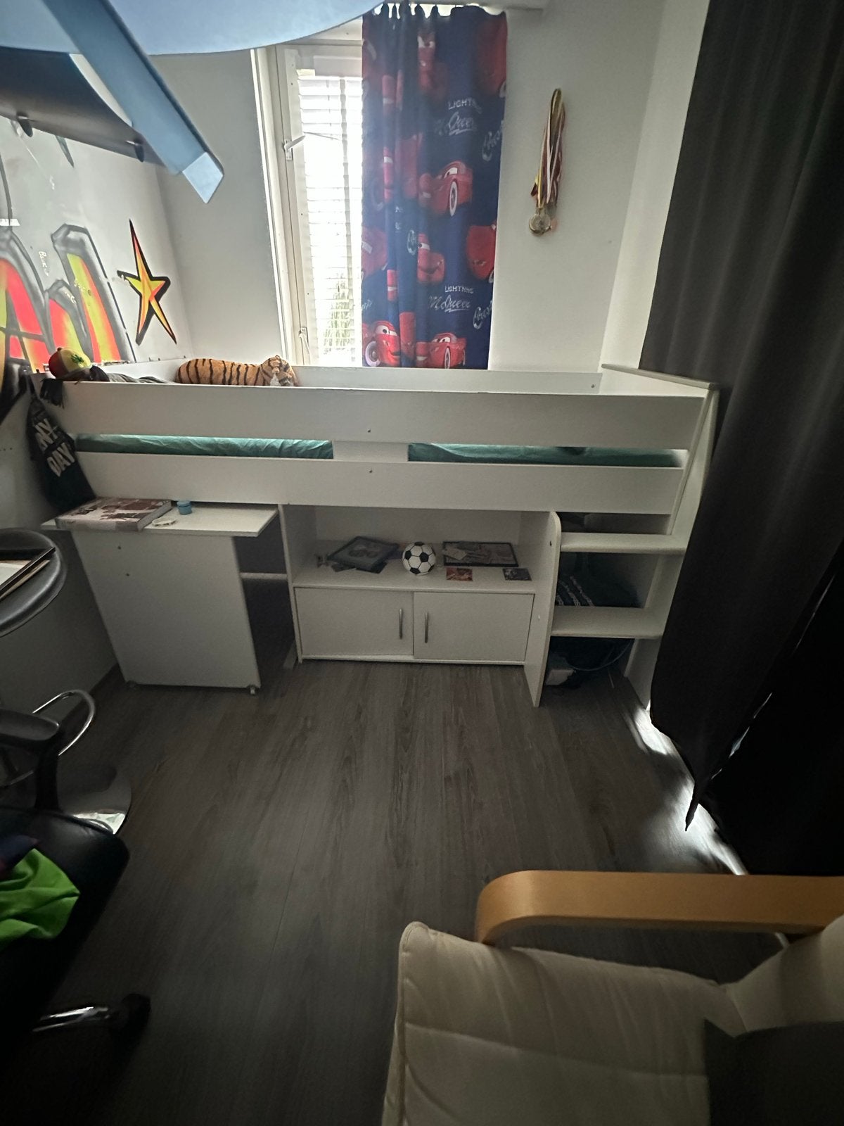 Halfhoogslaper met bureau 95x205 - Nootdorp, Gebruikt, Eenpersoons, Wit, Ophalen of Verzenden