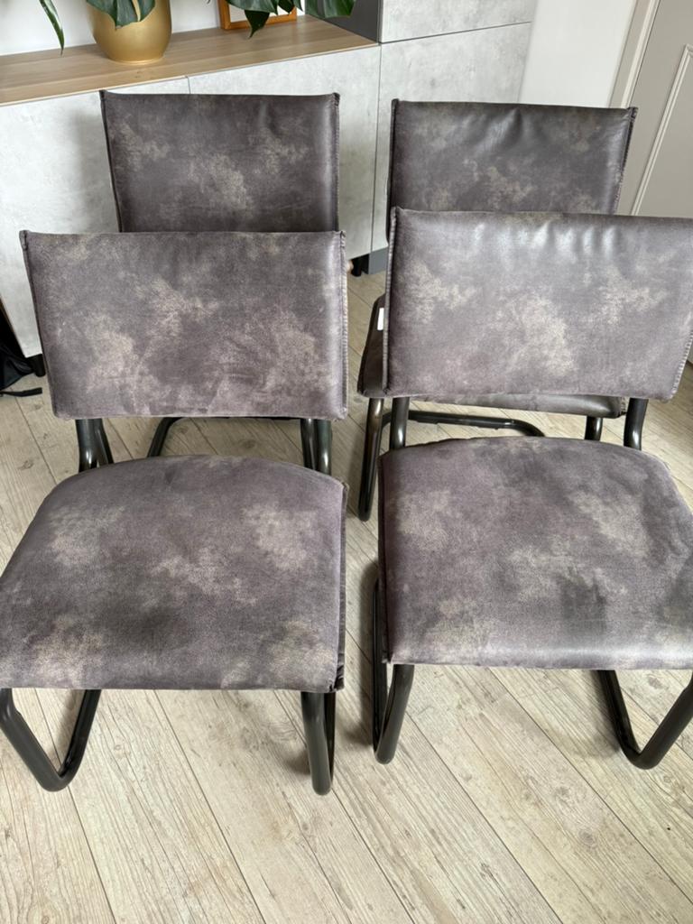 4 eetkamer stoelen grijs, Ophalen, Gebruikt, Grijs, Vier