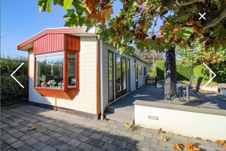 Vakantiechalet, In bos, 2 slaapkamers, Recreatiepark, Tv