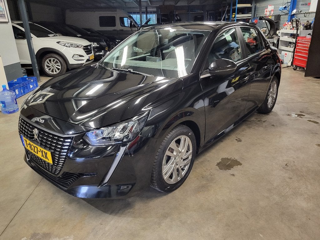 Peugeot 208 1.2 Pure Tech Active 75pk bj.2020 Zwart / Airco, Auto's, Voorwielaandrijving, Stof, 1199 cc, Zwart