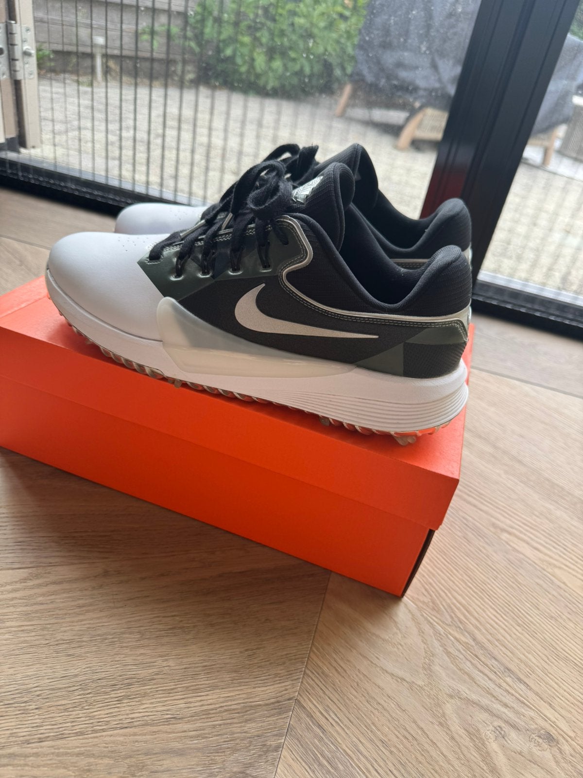 Nike pro 4 nrg golfschoenen maat 45, Sport en Fitness, Golf, Ophalen of Verzenden, Zo goed als nieuw, Schoenen