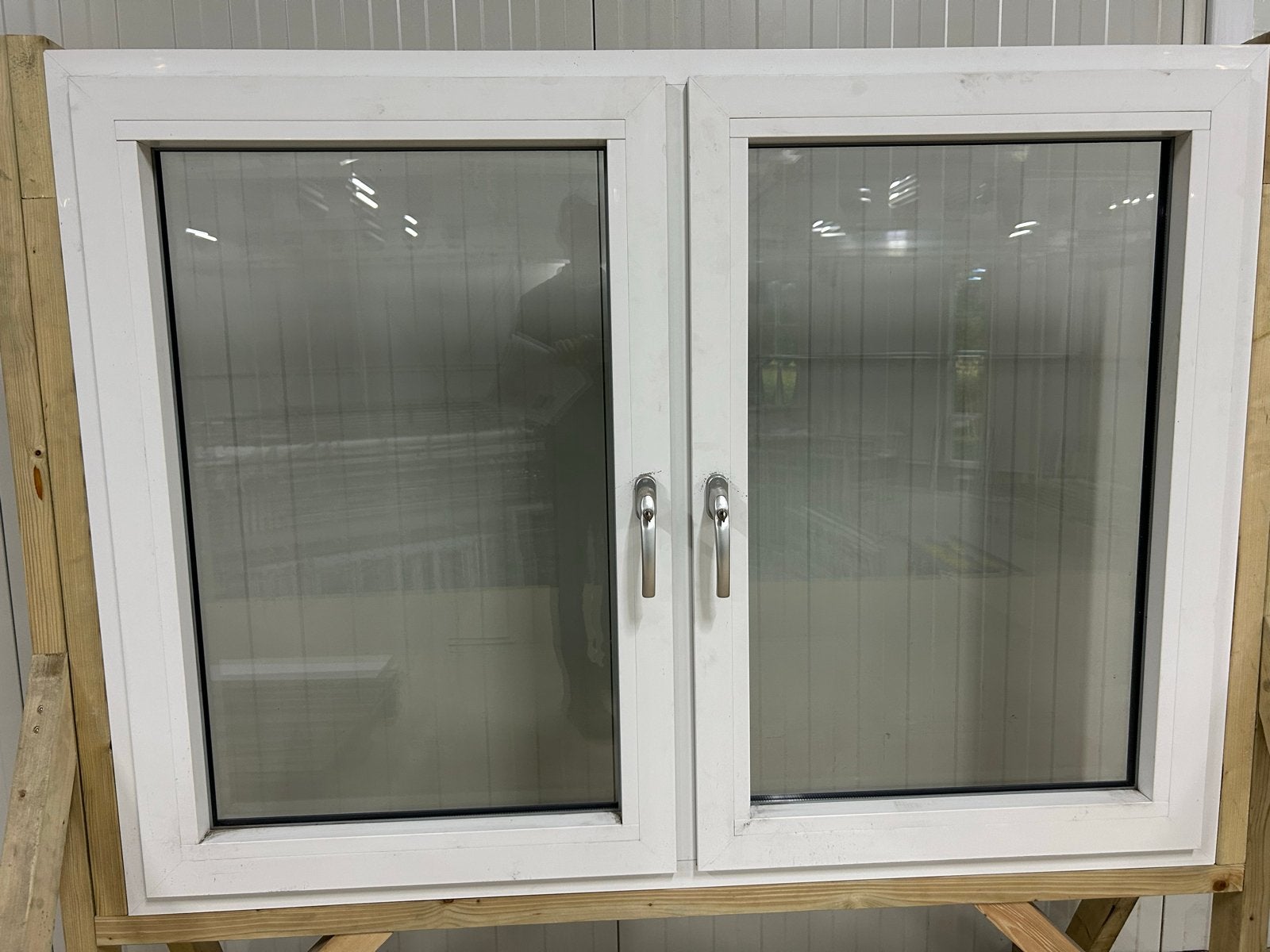Nieuw Gevelraam met Dubbelglas - Wit/Zwart, Ophalen, Gevelraam of Ruit, 80 tot 120 cm, Nieuw