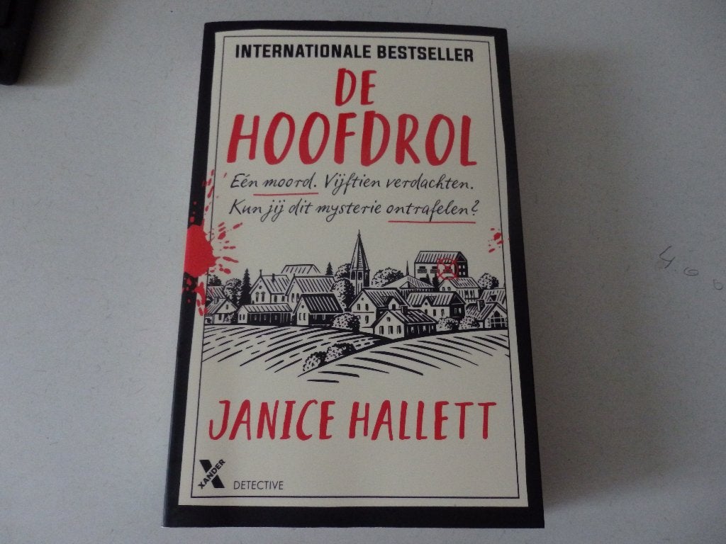 De hoofdrol.  Janice Hallett, Ophalen of Verzenden, Zo goed als nieuw, Nederland