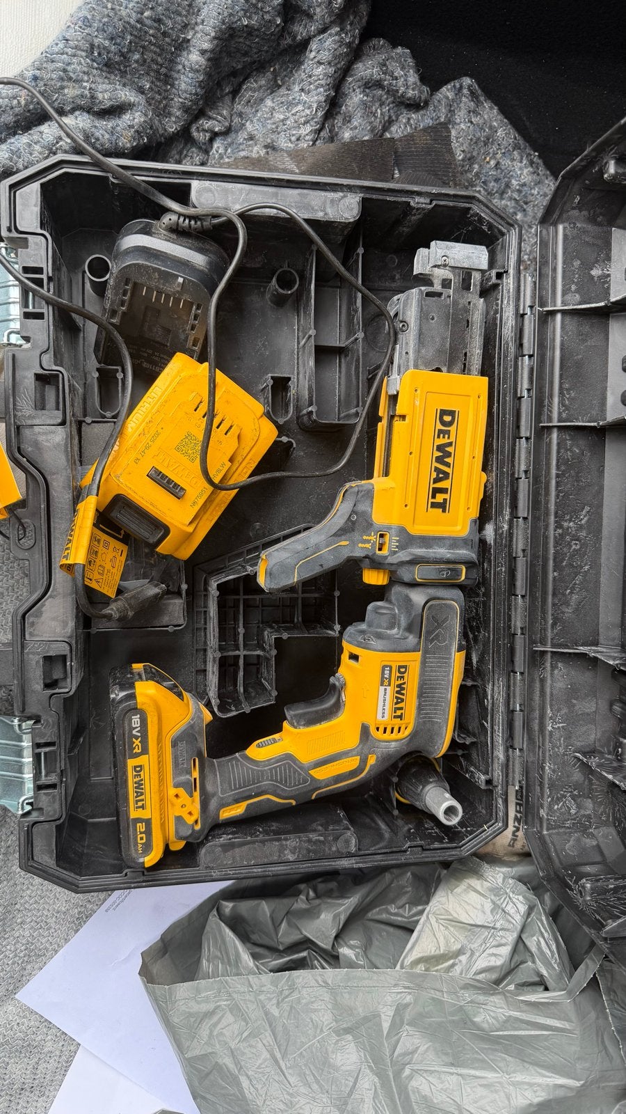 DEWALT XR Brushless Schroef-/Boormachine Set DCF620D2K, Doe-het-zelf en Verbouw, Gereedschap | Boormachines, Gebruikt, Boor- en Schroefmachine