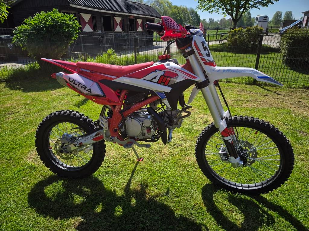 Apollo thunder 150cc. Hagelnieuwe. Prijs is vast., Motoren, Particulier