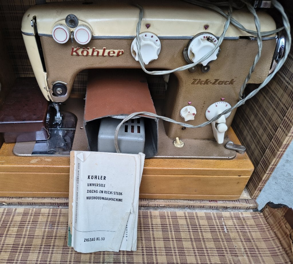 Köhler zick zack naaimachine vintage met handleiding, Ophalen, Gebruikt, Naaimachine, Overige merken