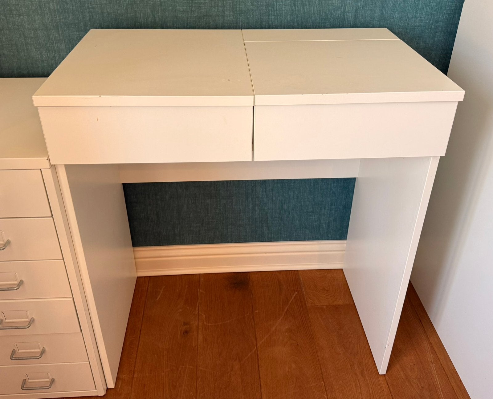 Ikea BRIMNES kaptafel, Huis en Inrichting, Tafels | Kaptafels, Ophalen, Zo goed als nieuw, 50 tot 100 cm, Minder dan 100 cm