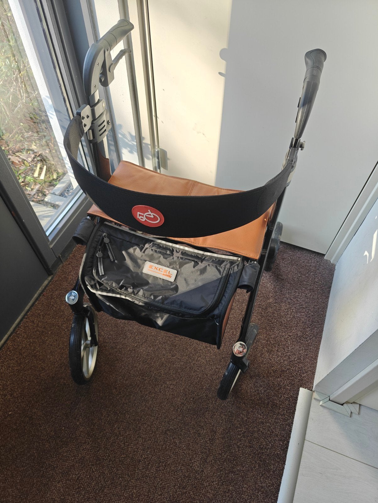 Rollator Excel F1 Carbon, Diversen, Ophalen, Opvouwbaar, Zo goed als nieuw