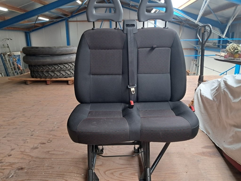 2 zitsbank citroen jumper, Ophalen, Gebruikt