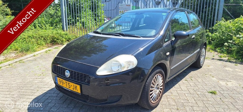 Fiat Grande Punto 1.4-16V Dynamic, Auto's, Fiat, Voorwielaandrijving, 400 kg, Grande Punto, Zwart