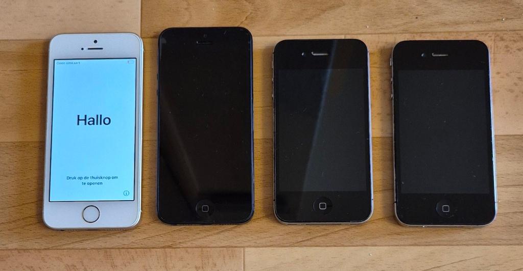 4 stuks Iphone,SE, 5, 4s en 4., Ophalen of Verzenden, Gebruikt, Zonder abonnement, Zonder simlock