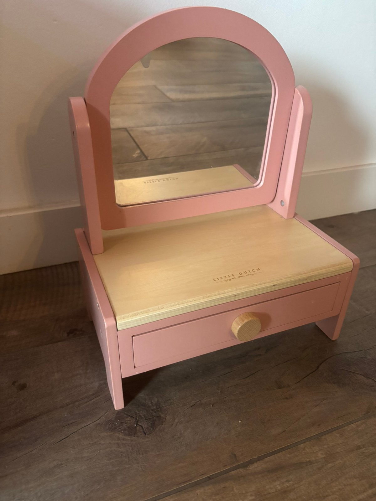 Little dutch make up tafeltje, Ophalen, Zo goed als nieuw