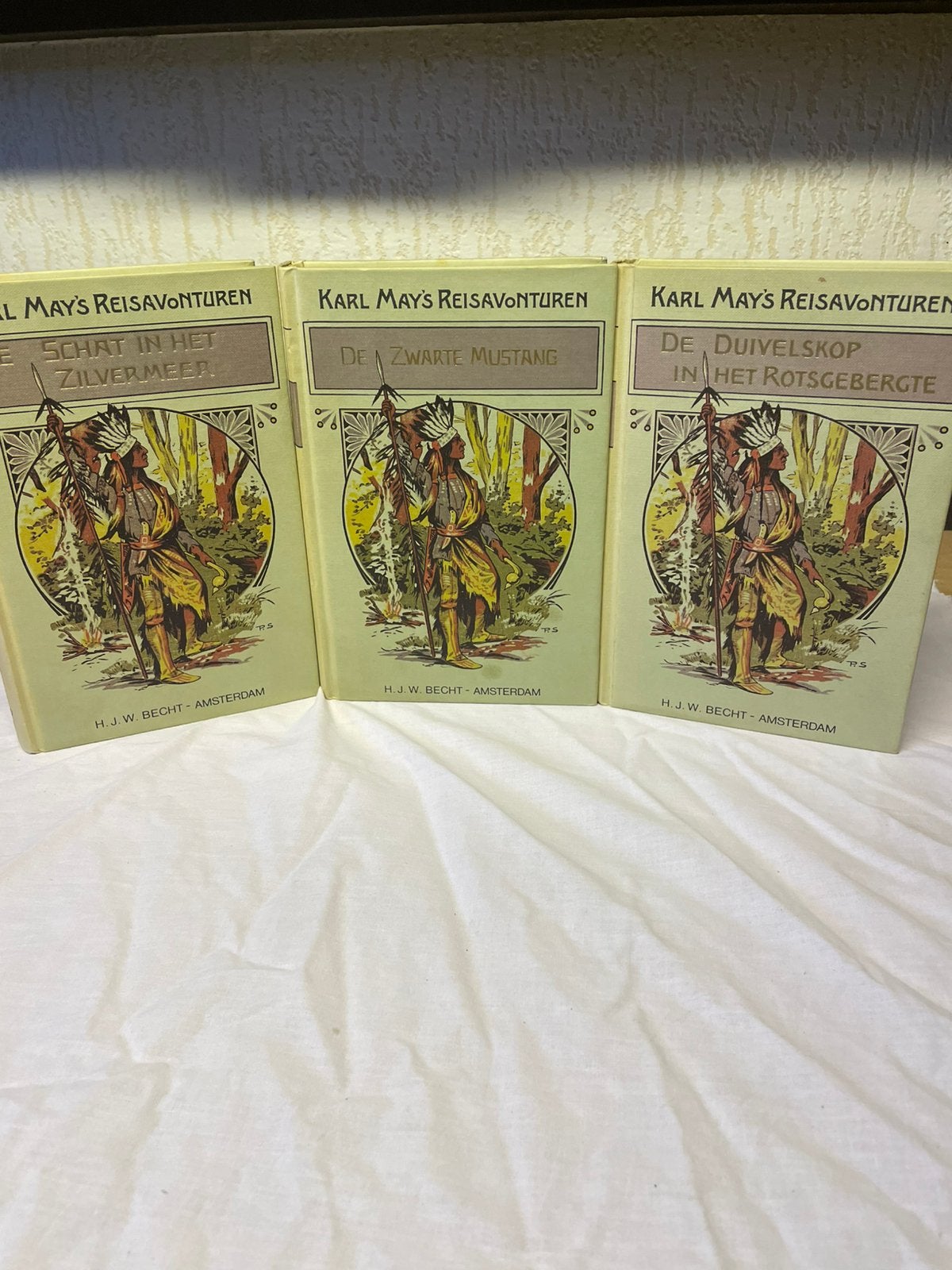 INDIANEN BOEKEN, Ophalen of Verzenden, Zo goed als nieuw, Noord-Amerika