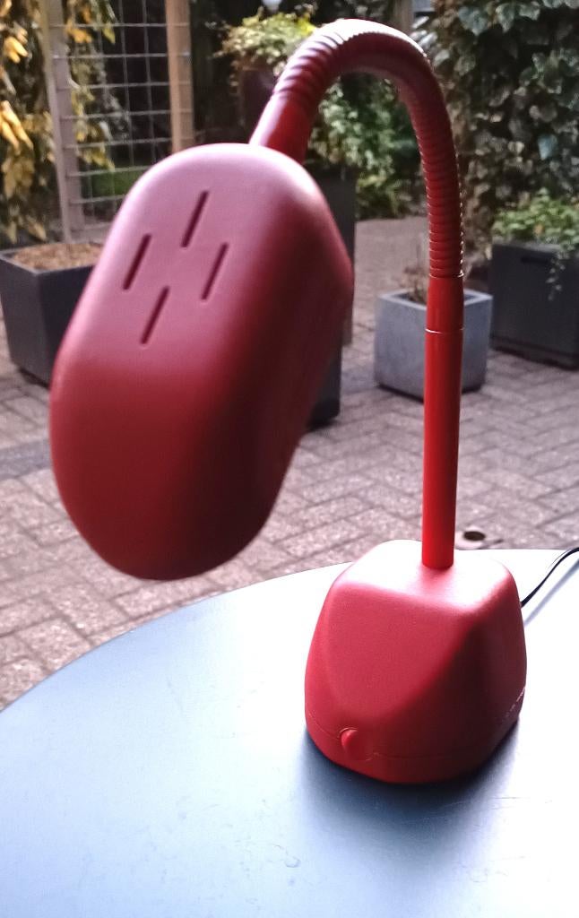 Italiaanse rode vintage bureaulamp (Brama Srl - Milaan 80 s, Glas, Gebruikt, Brama Srl - Itliaans vintage  design - seventies