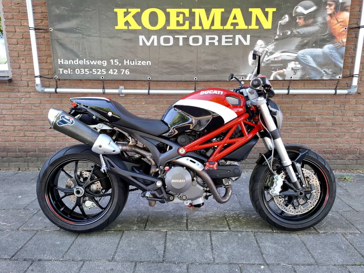 DUCATI MONSTER 696 (bj 2008) 796 mono arm  Termignoni, DUCATI, 2 cilinders, Motorrijbewijs A, Bedrijf