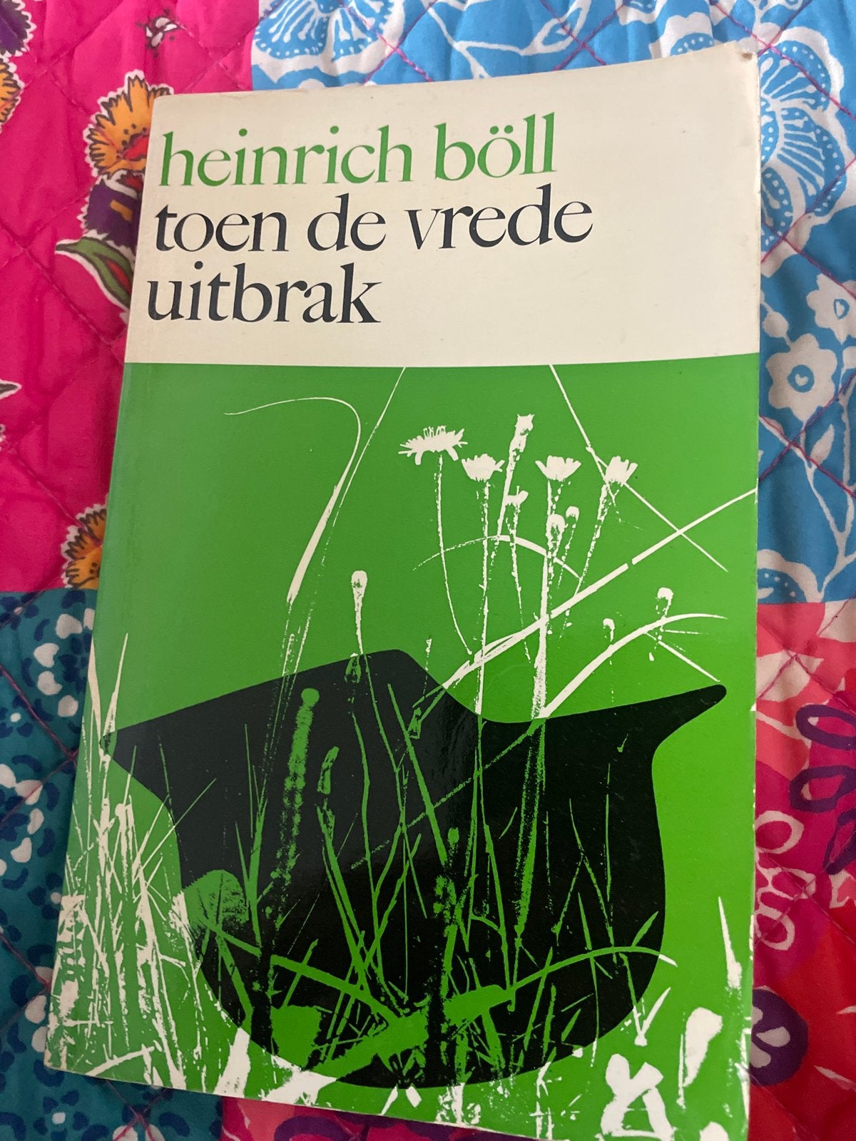 Toen de Vrede Uitbrak - Heinrich Böll (Elsevier Paperbacks), Boeken, Ophalen of Verzenden, Gelezen, Europa overig