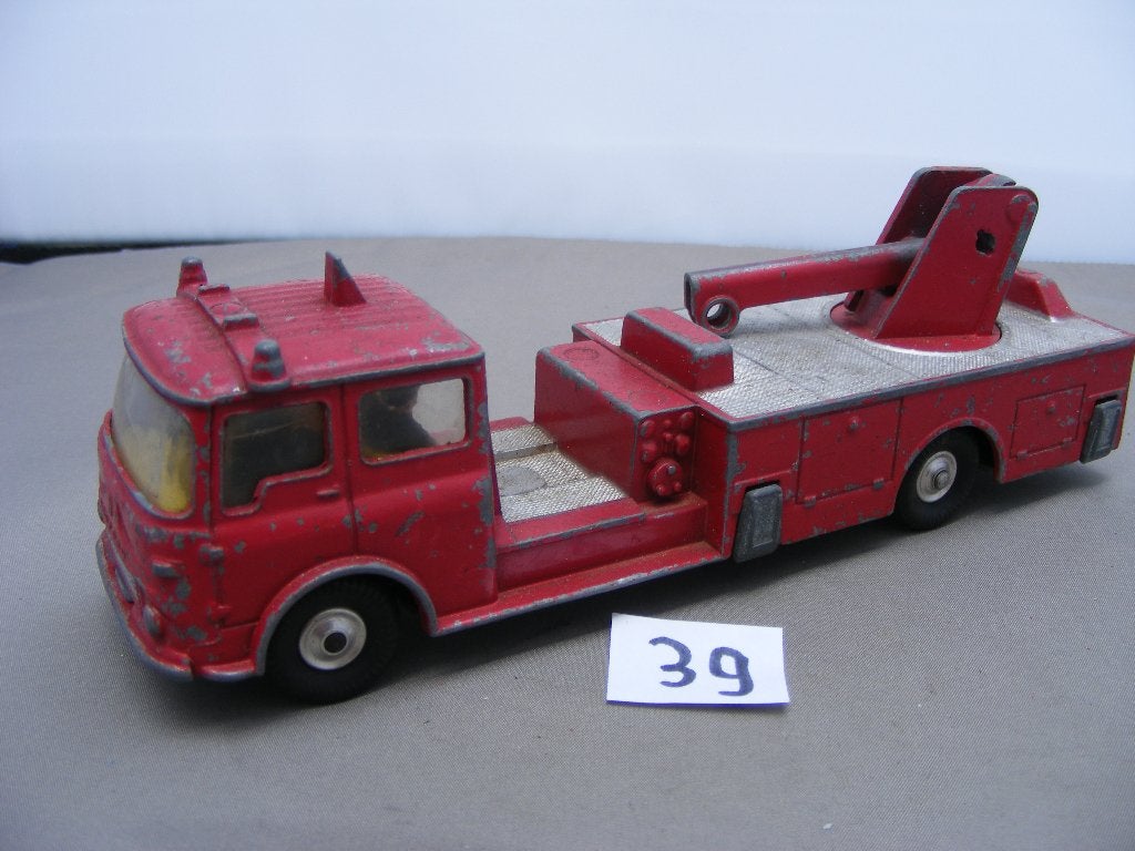 Simon snorkel fire engine corgi toys 1127 (39) incompleet, Ophalen of Verzenden, Gebruikt, Bus of Vrachtwagen, Corgi