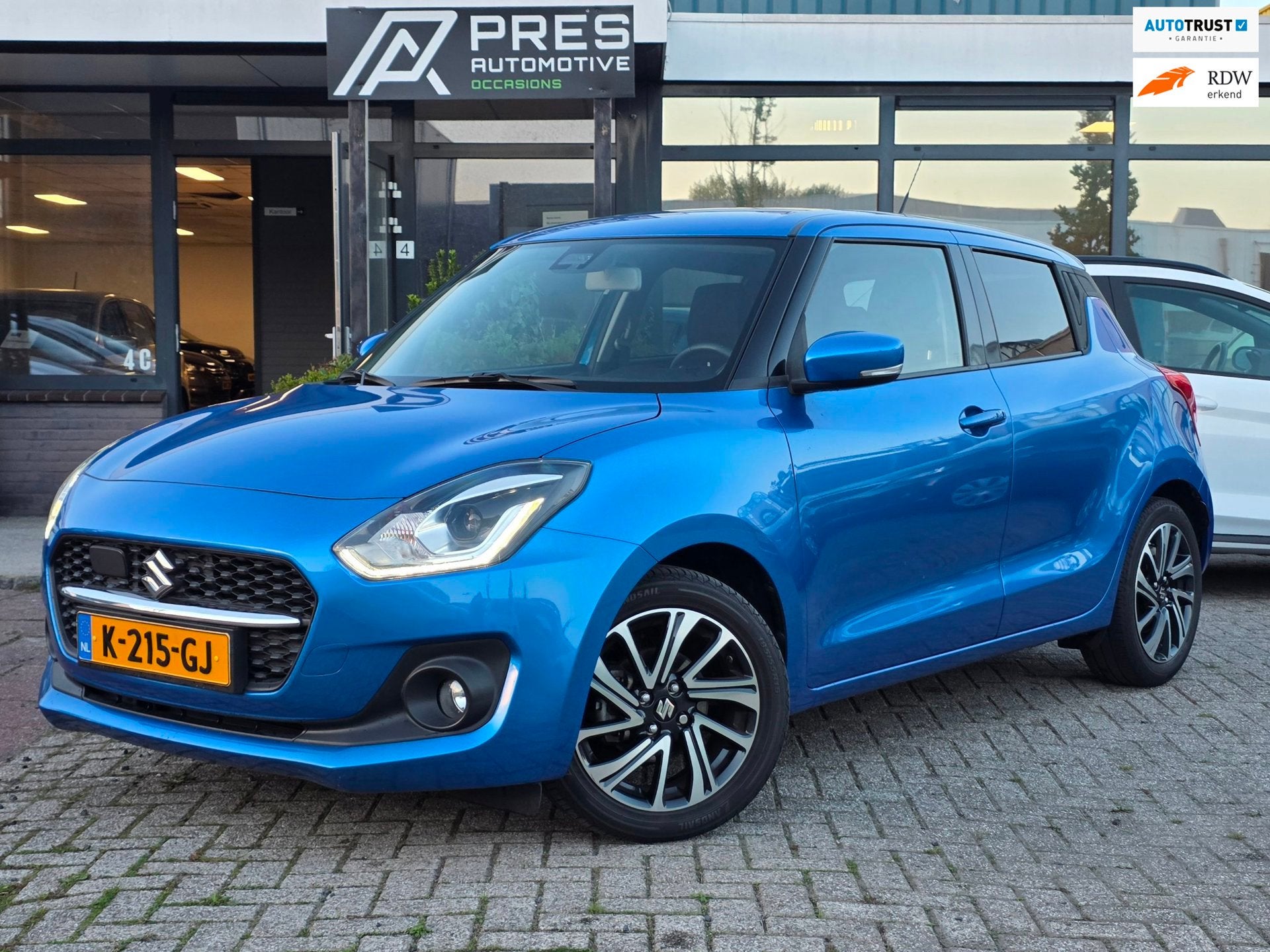 Suzuki Swift 1.2 Style Smart Hybrid |AUTOMAAT|CLIMA|CRUISE, Auto's, Stof, Gebruikt, Euro 6, 4 cilinders