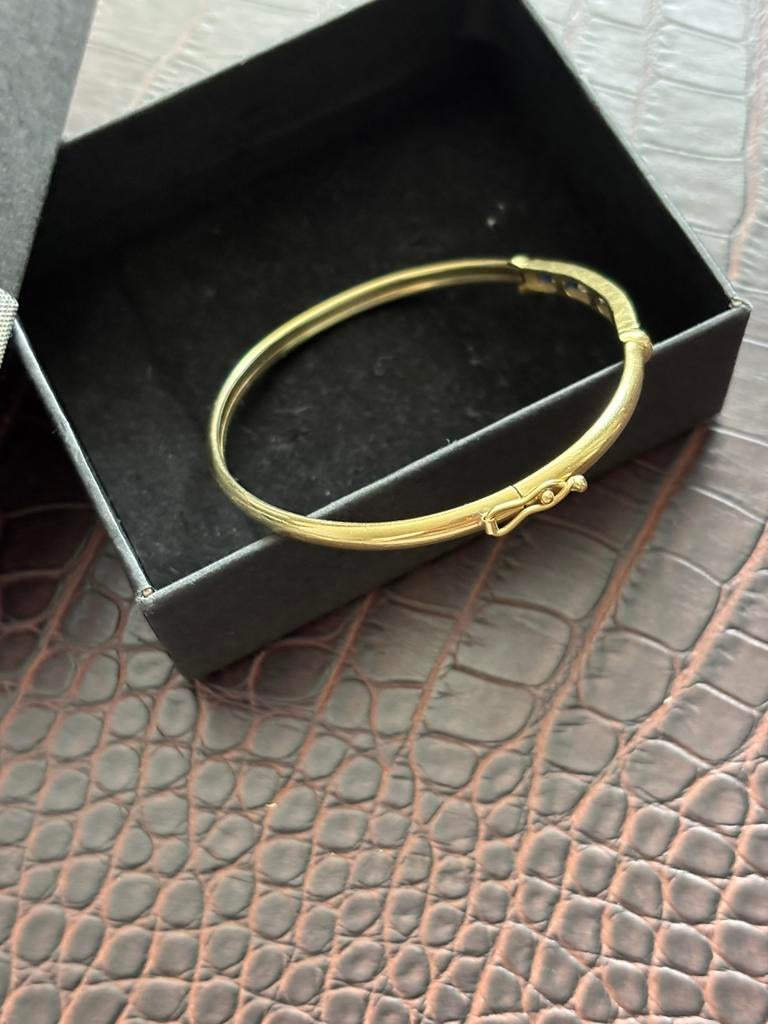 Prachtige bangle van 14 karaat., Ophalen of Verzenden, Zo goed als nieuw, Goud, Met edelsteen
