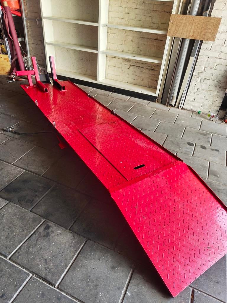 Hbm 450kg lucht heftafel, Motoren, Ophalen