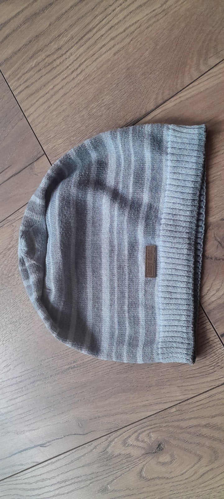 H&M gestreepte muts voor baby's (maat 86/92), Kinderen en Baby's, Babykleding | Mutsen, Sjaals en Wanten, Gebruikt, Jongetje of Meisje