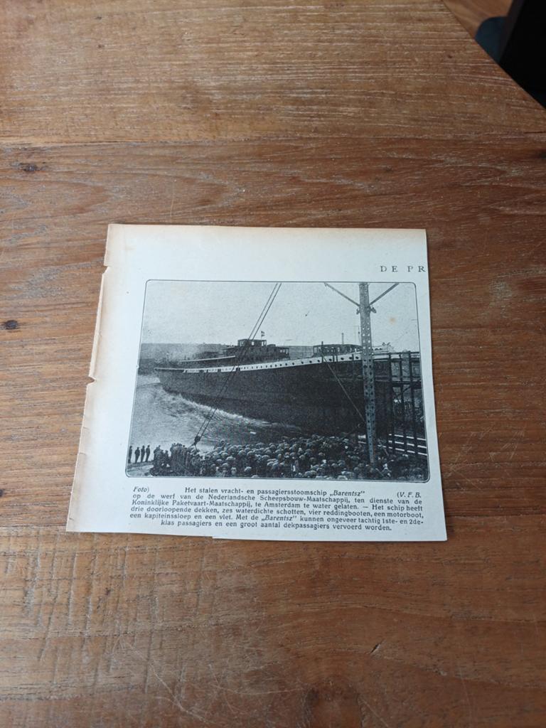 Knipsel stoomschip Barentsz  koninklijke paketvaart mij., Ophalen of Verzenden, Gebruikt, Kaart, Foto of Prent