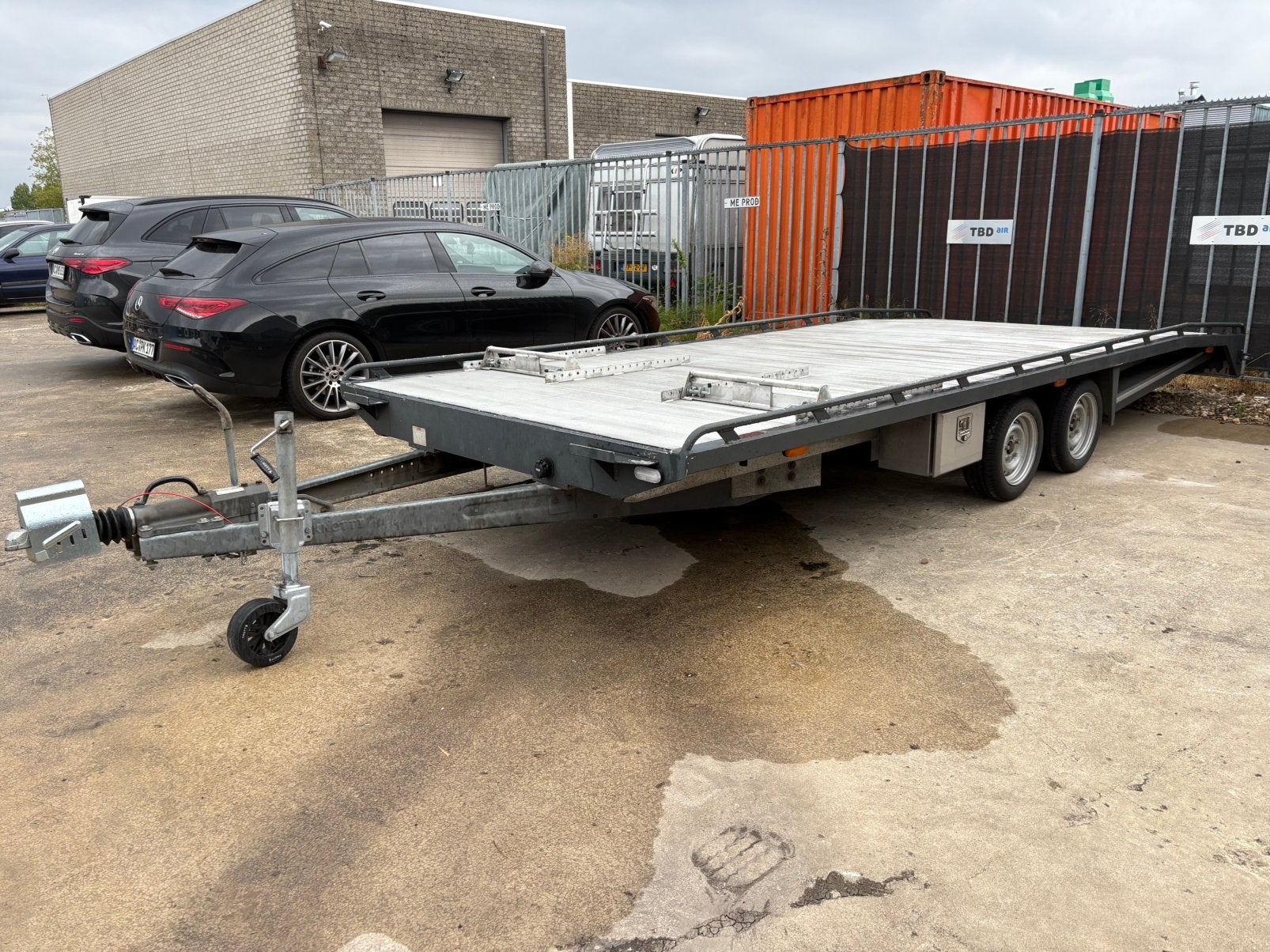 Tijhof auto transporter, Ophalen, Zo goed als nieuw