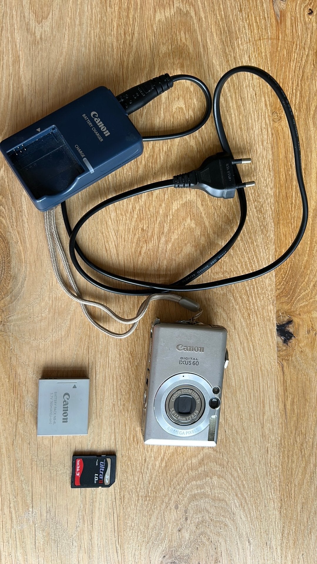 Canon ixus 60, Audio, Tv en Foto, Fotocamera's Digitaal, Gebruikt, Canon, Ophalen of Verzenden, Compactcamera