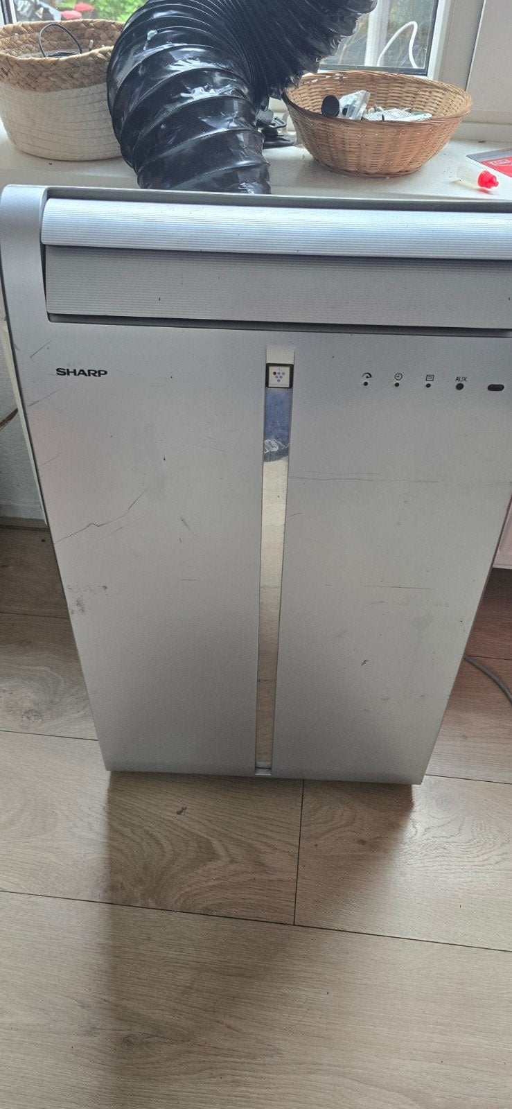 Sharp airco, Ophalen of Verzenden, Mobiele airco, Minder dan 60 m³, 3 snelheden of meer