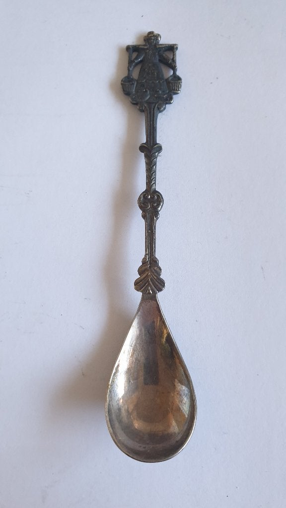1196 koffielepel boerin / wb90, Verzenden, Overige materialen