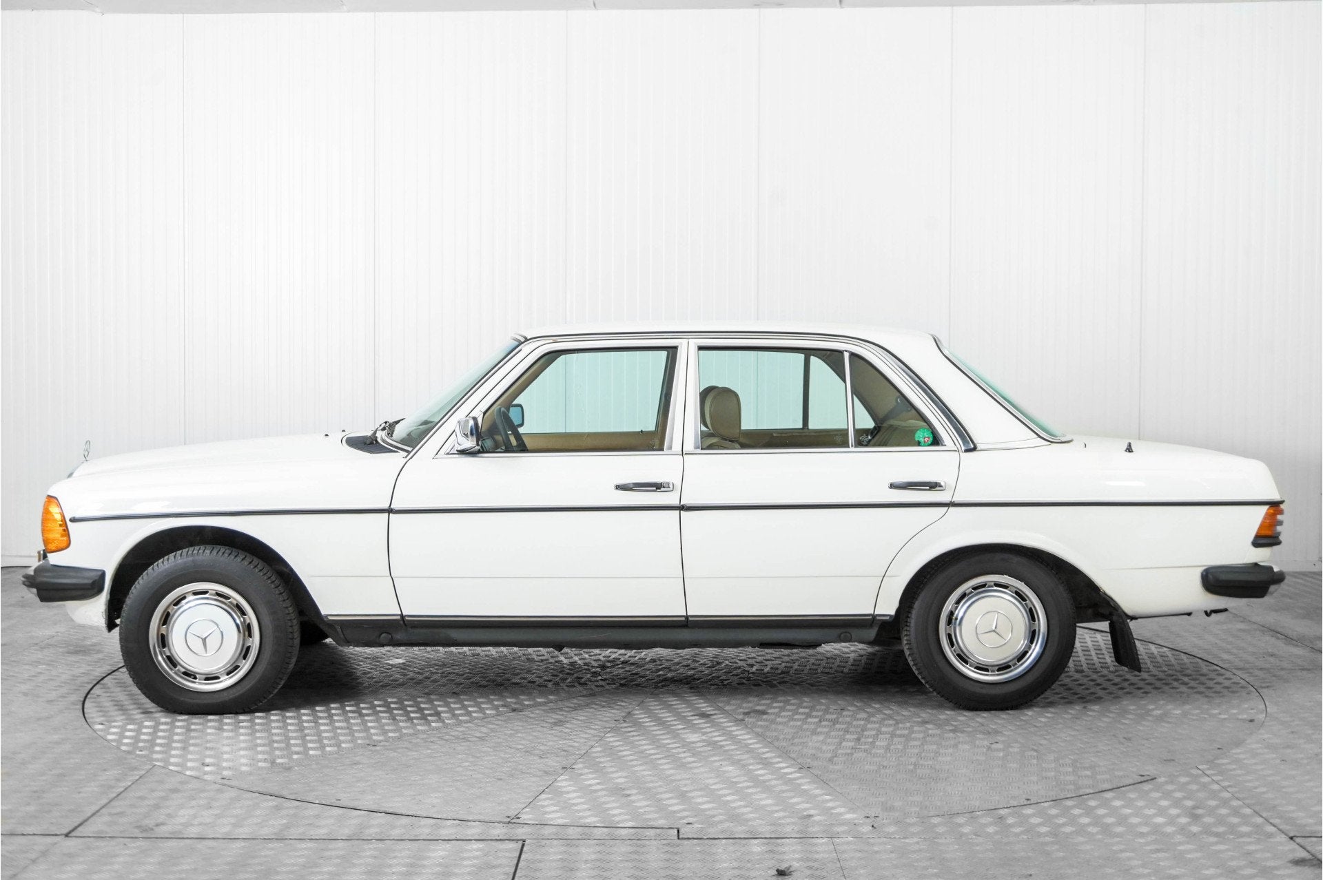 Mercedes-Benz 300d w123 300 D 5 cyl. (bj 1980), foto 9
