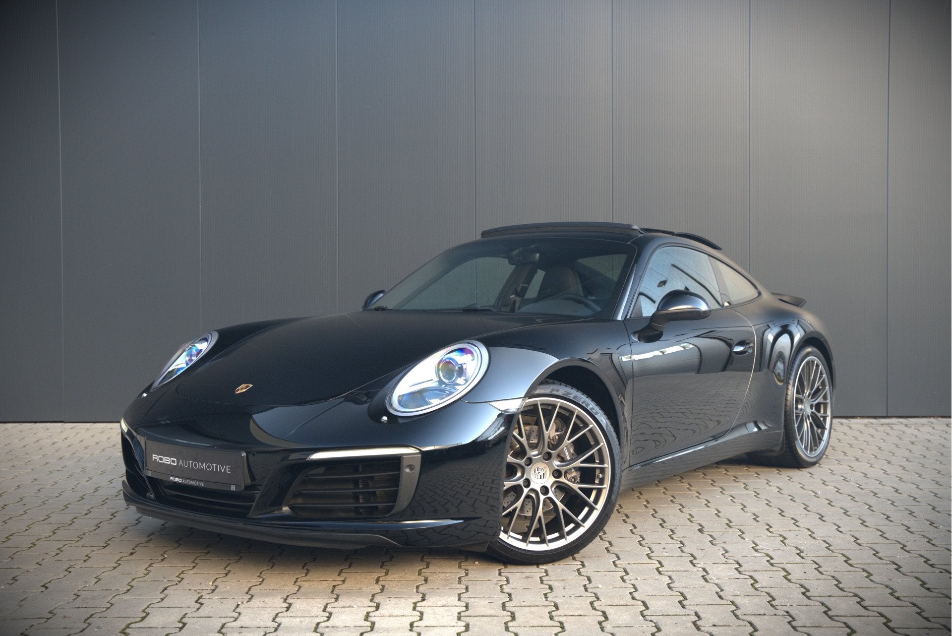 Porsche 911
