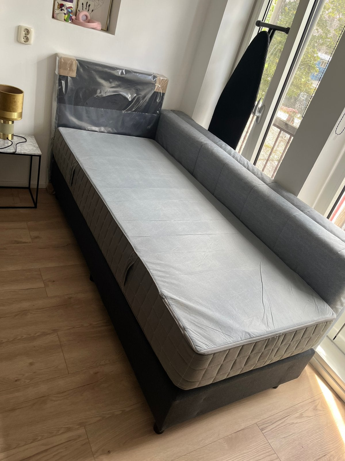 IKEA 1 pers boxspring 80x200, Huis en Inrichting, Slaapkamer | Boxsprings, Ophalen, Eenpersoons, Zo goed als nieuw, 80 cm